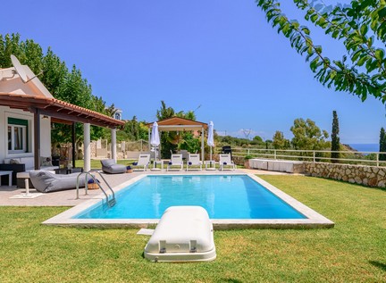 Chiara Villa