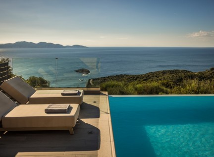 Entheos Private Villa