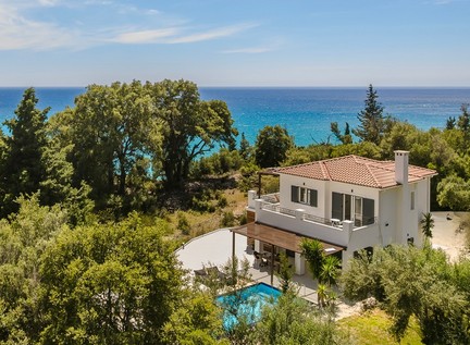 Lourdas Hideaway Villa